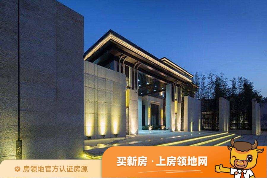 如东蓝光雍锦园在售户型，3居，建面108-139m²