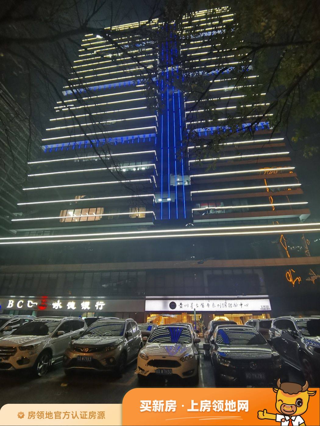石家庄鸿昇广场在售户型，0居、1居，建面103-1989m²