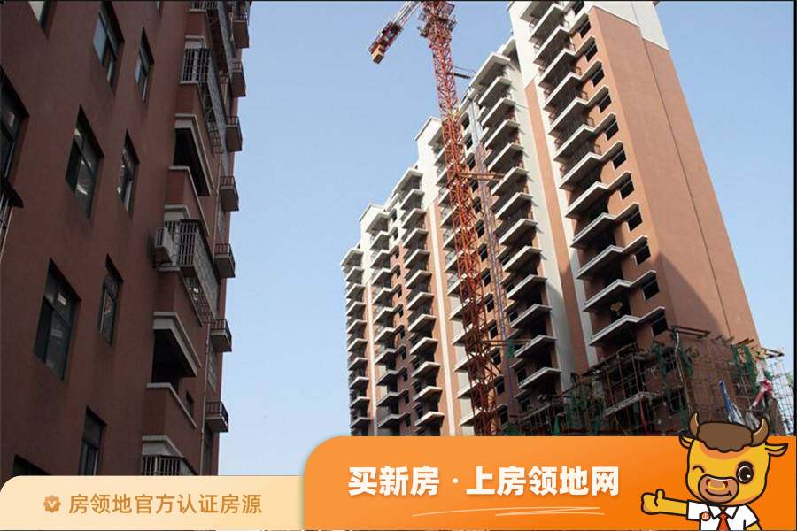 咸宁温泉都市华庭在售户型，3居，建面95-95m²